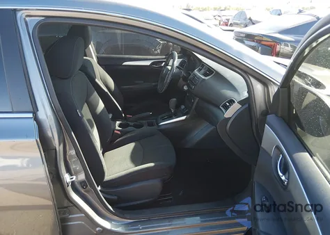 2016 Nissan Sentra S z USA, uszkodzony, nr VIN 3N1AB7AP1GY329943